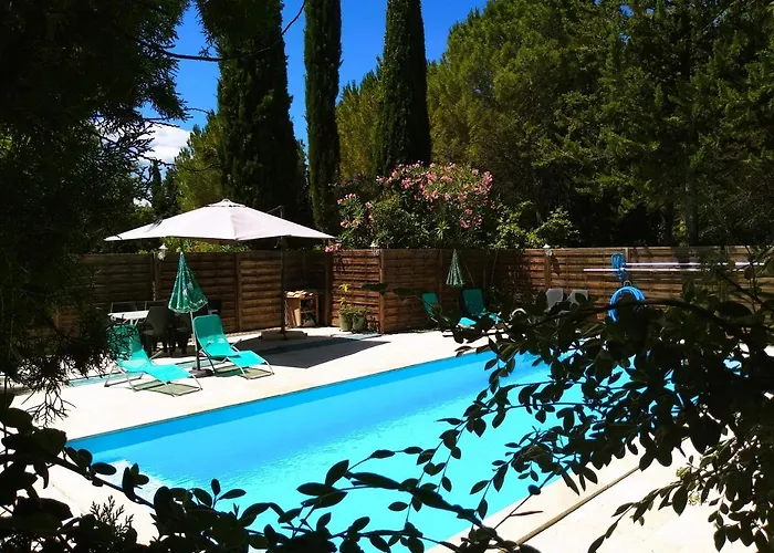En Pleine Nature - Parc, Piscine, Jacuzzi Nyaraló *