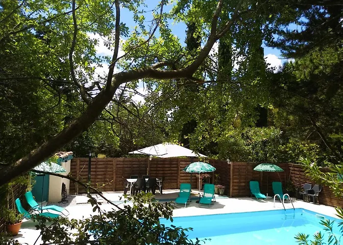En Pleine Nature - Parc, Piscine, Jacuzzi Nyaraló Brézilhac
