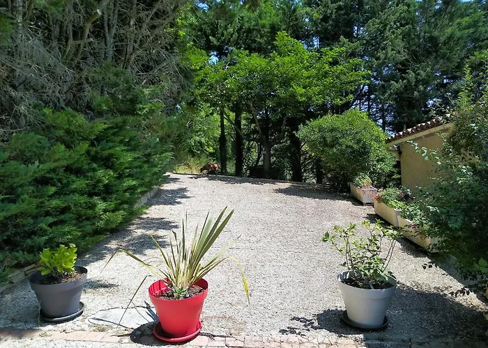 En Pleine Nature - Parc, Piscine, Jacuzzi Nyaraló *